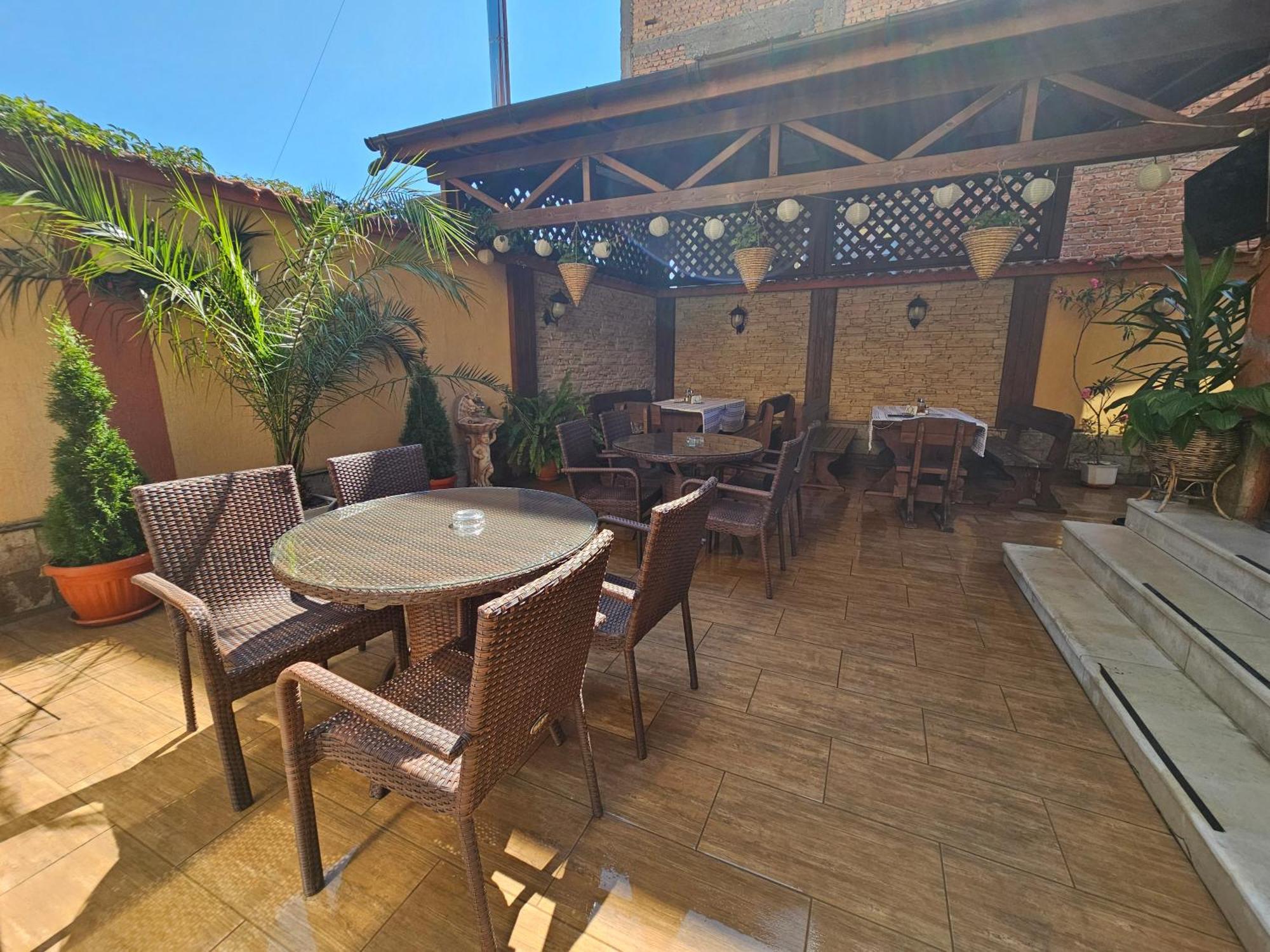 Family Hotel Jeri Velingrad Esterno foto